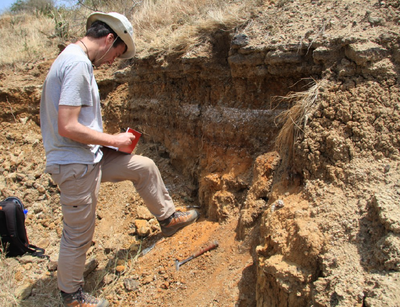 Prof. Brachert during field work in Uganda. Photo: private