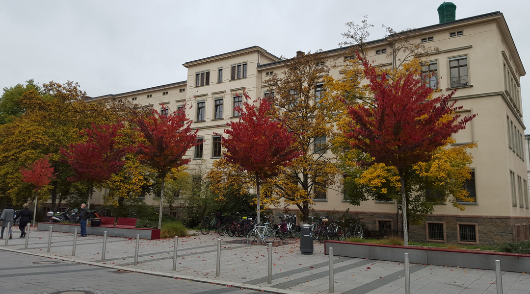 Institute building in the Liebigstrasse. Photo: Institute of Geophysics and Geology