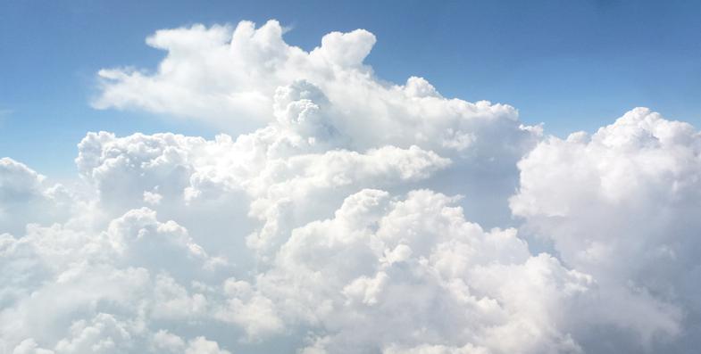 zur Vergrößerungsansicht des Bildes: Wolken