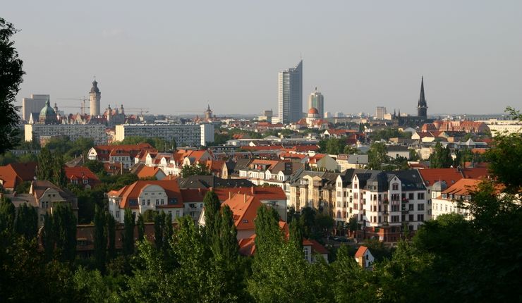 Das Bild zeigt die Stadt Leipzig, Blickrichtung vom Fockeberg.