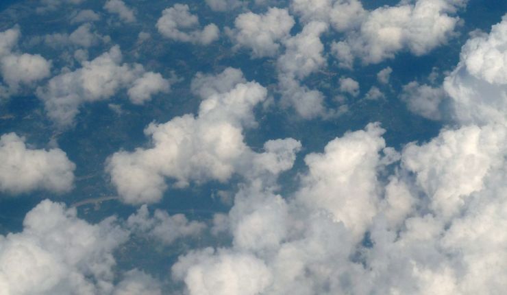 Cumuluswolken fotografiert aus einem Flugzeug. Foto: Katrin Schandert